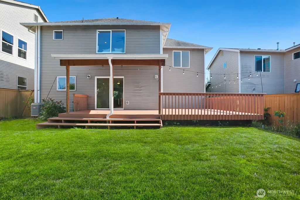 33828 SE Odell Street Snoqualmie WA 98065