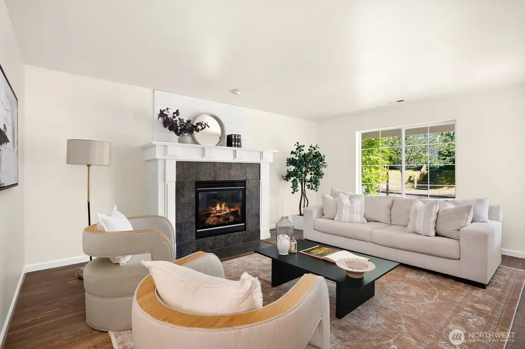 33828 SE Odell Street Snoqualmie WA 98065