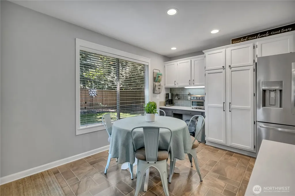 5620 Evergreen Loop SE Auburn WA 98092