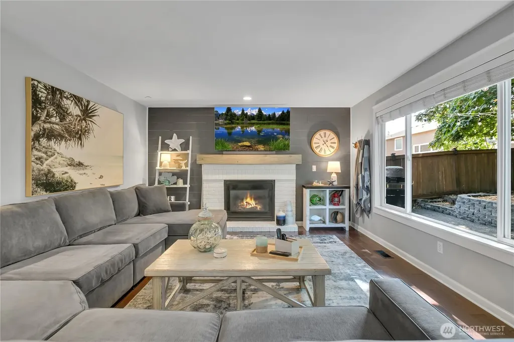 5620 Evergreen Loop SE Auburn WA 98092
