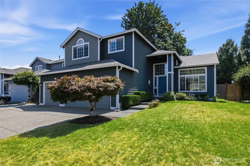 5620 Evergreen Loop SE Auburn WA 98092