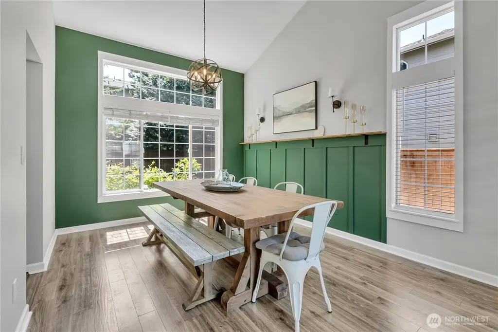 5620 Evergreen Loop SE Auburn WA 98092