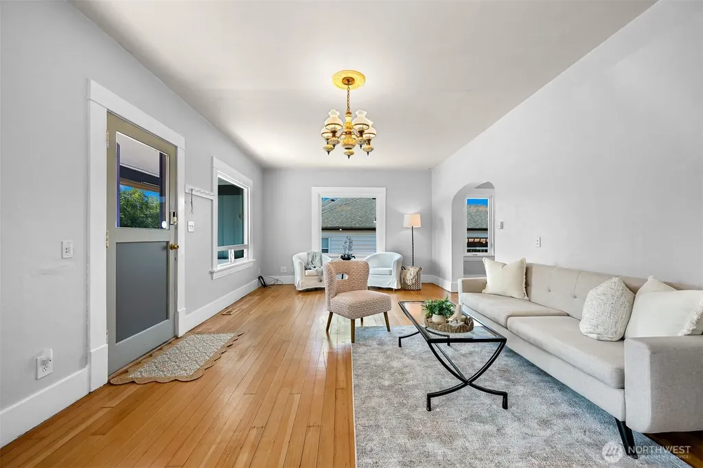 2217 Lynn Street Bellingham WA 98225