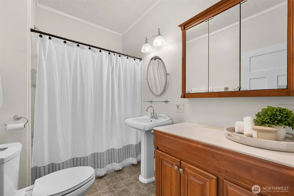 2217 Lynn Street Bellingham WA 98225