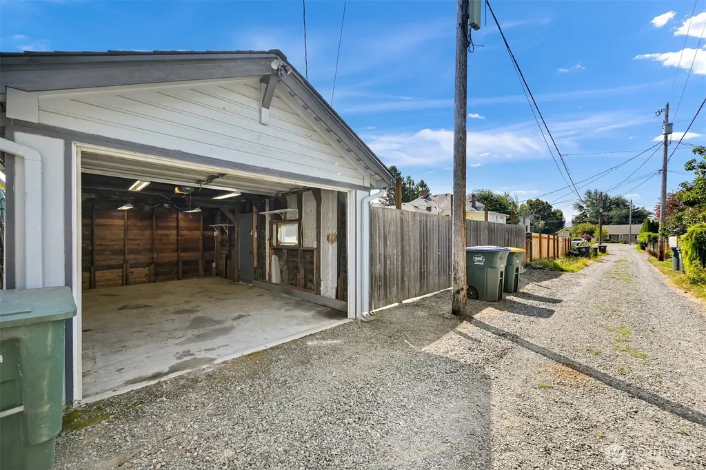 2217 Lynn Street Bellingham WA 98225