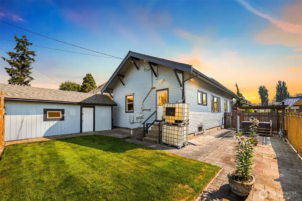 2217 Lynn Street Bellingham WA 98225