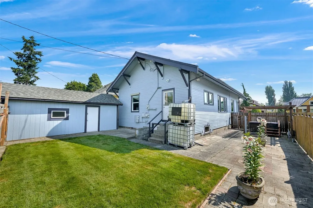 2217 Lynn Street Bellingham WA 98225