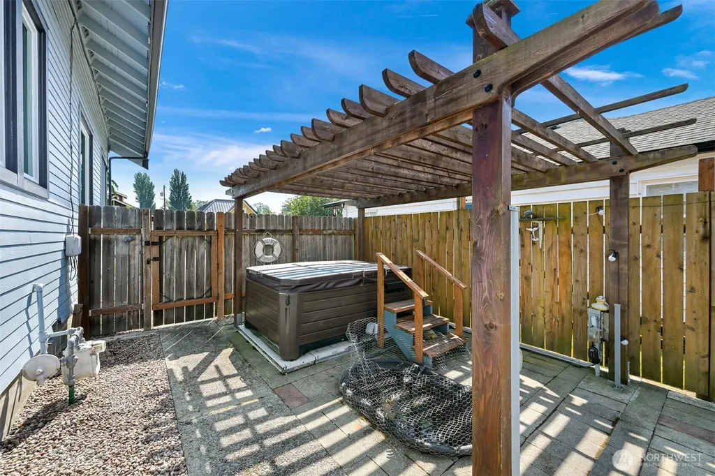 2217 Lynn Street Bellingham WA 98225