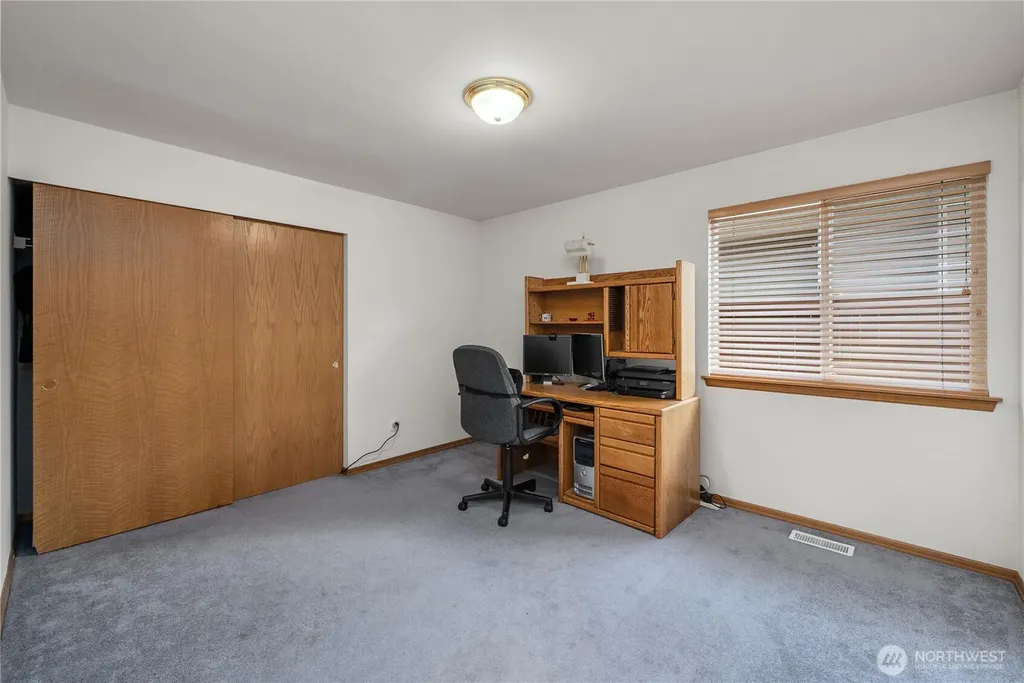 5113 Quincy Avenue SE Auburn WA 98092