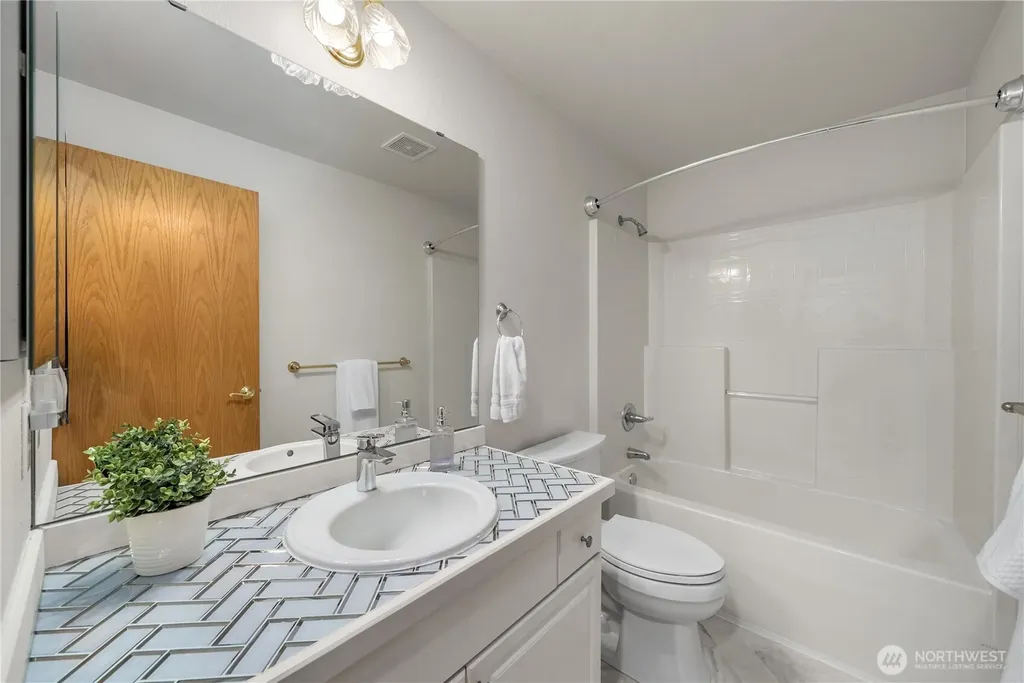 5113 Quincy Avenue SE Auburn WA 98092