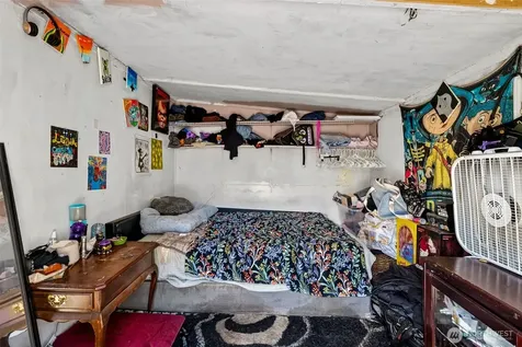 9344 52nd Avenue S Seattle WA 98118