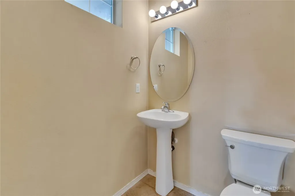 5240 54th Avenue SE Lacey WA 98503