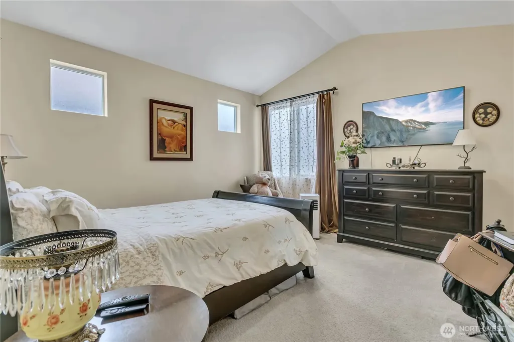 5240 54th Avenue SE Lacey WA 98503
