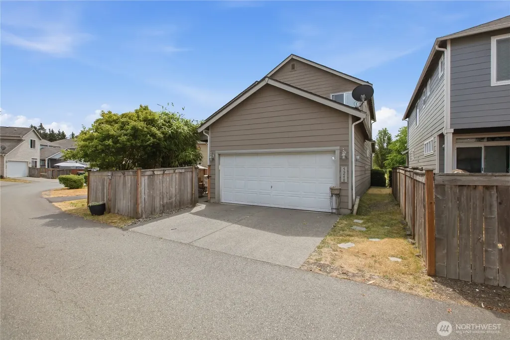 5240 54th Avenue SE Lacey WA 98503