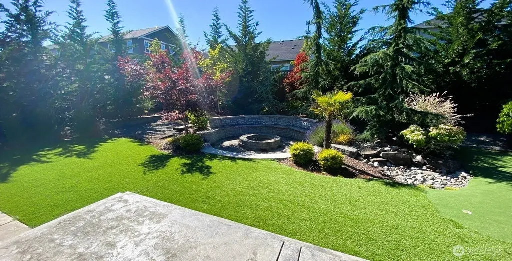 19541 136th Street E Bonney Lake WA 98391