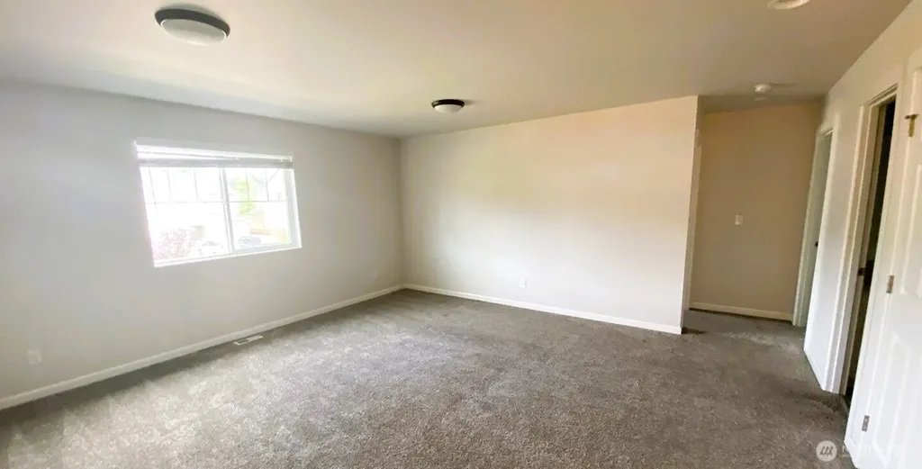 19541 136th Street E Bonney Lake WA 98391