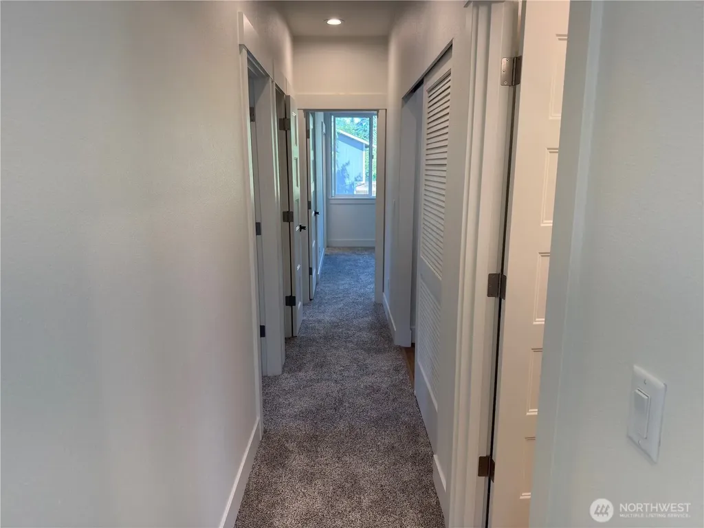 10528 13th Avenue W Everett WA 98204