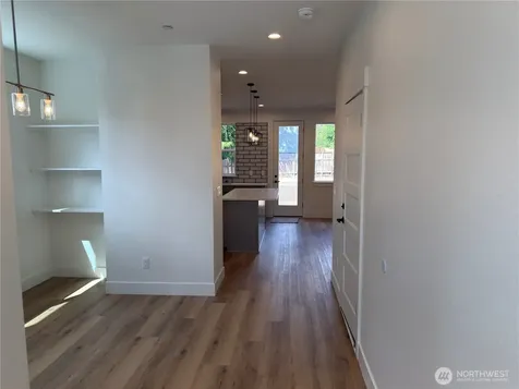 10528 13th Avenue W Everett WA 98204