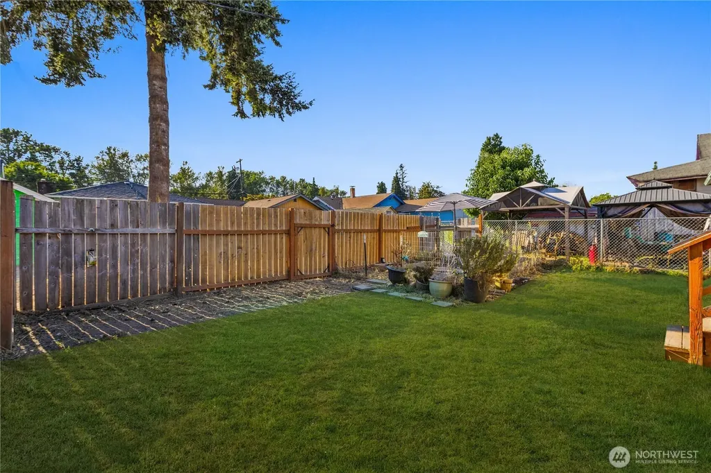 803 N Pacific Avenue Kelso WA 98626