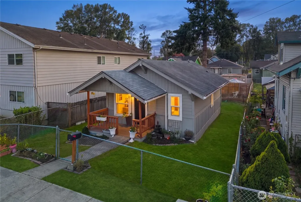 803 N Pacific Avenue Kelso WA 98626