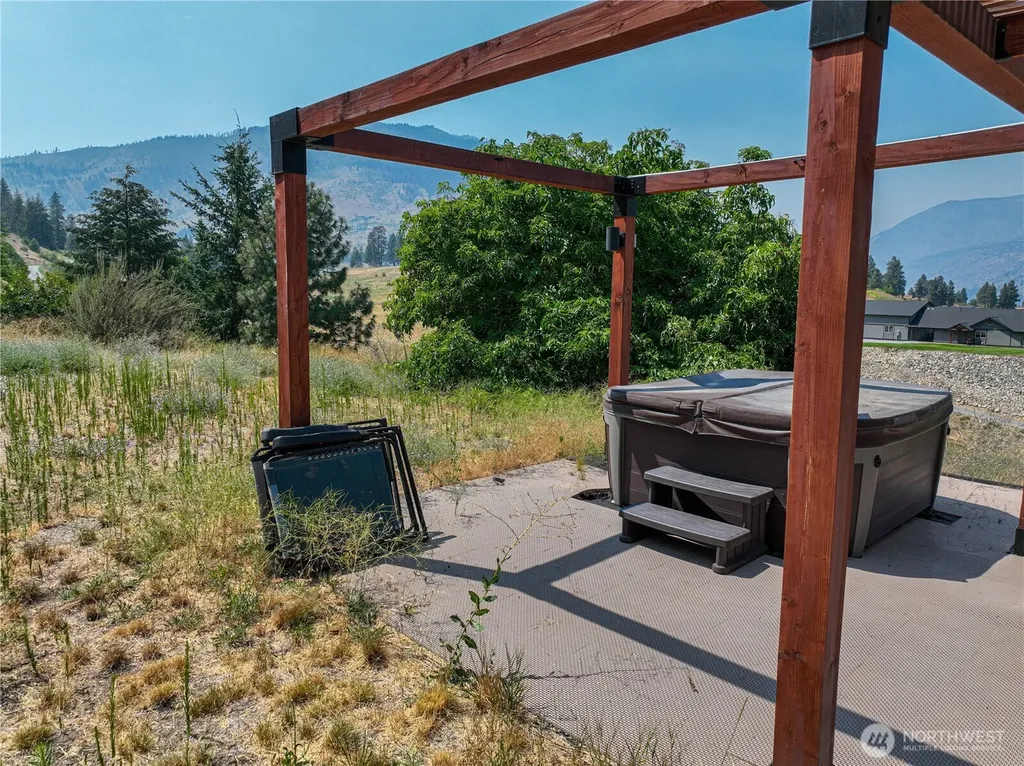 83 Bella Vista Lane Chelan WA 98816