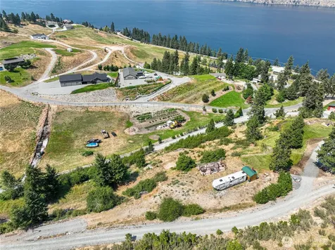 83 Bella Vista Lane Chelan WA 98816