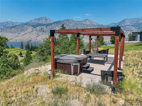 83 Bella Vista Lane Chelan WA 98816