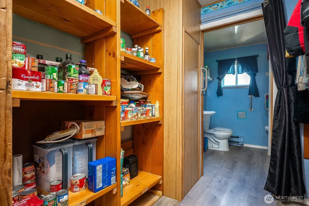505 Hawthorne Street Kelso WA 98626