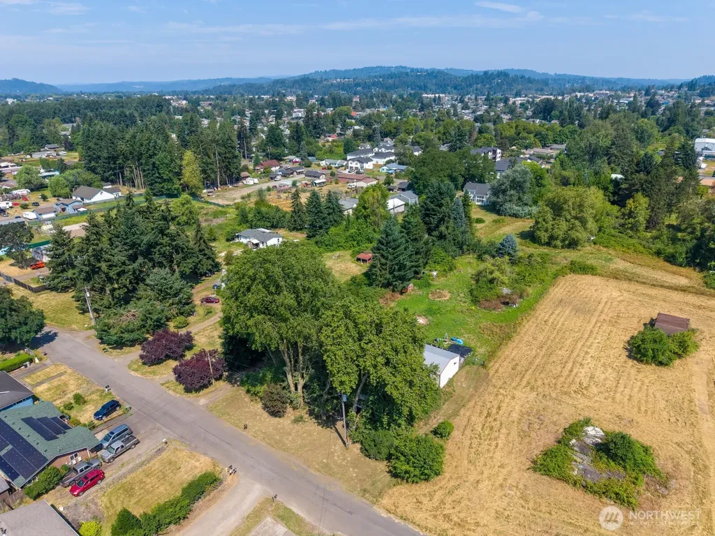505 Hawthorne Street Kelso WA 98626