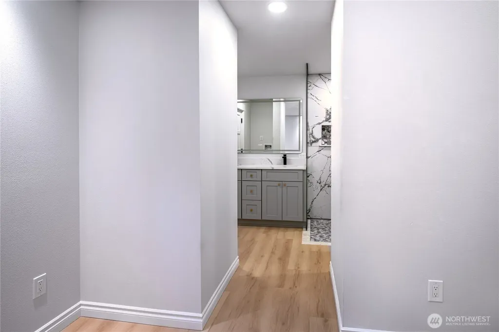 2802 Garden Court Steilacoom WA 98388