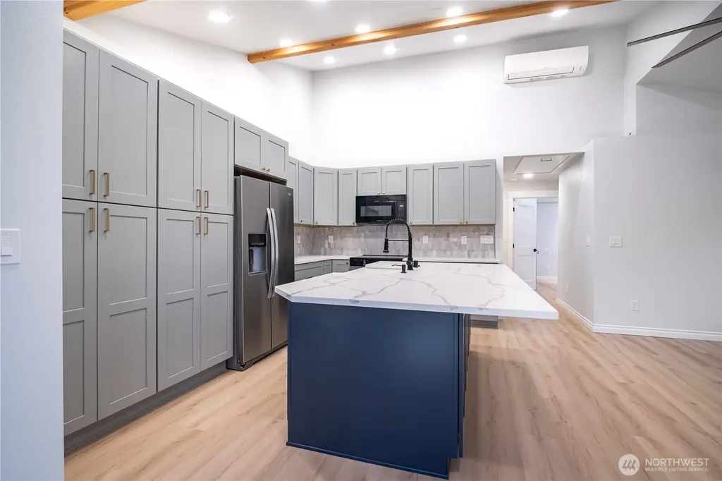 2802 Garden Court Steilacoom WA 98388