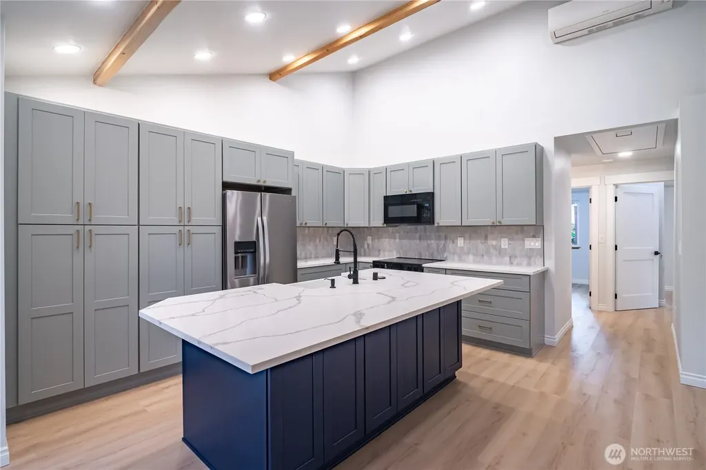 2802 Garden Court Steilacoom WA 98388