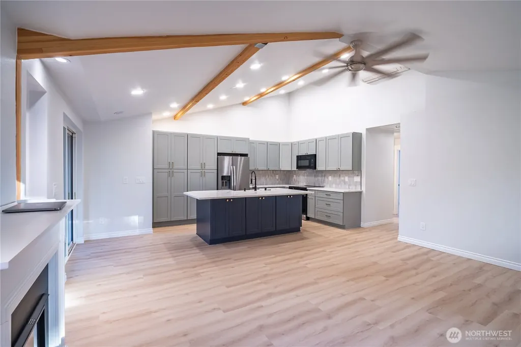 2802 Garden Court Steilacoom WA 98388