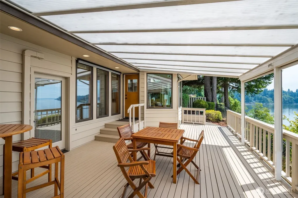 13112 Purdy Drive NW Gig Harbor WA 98332