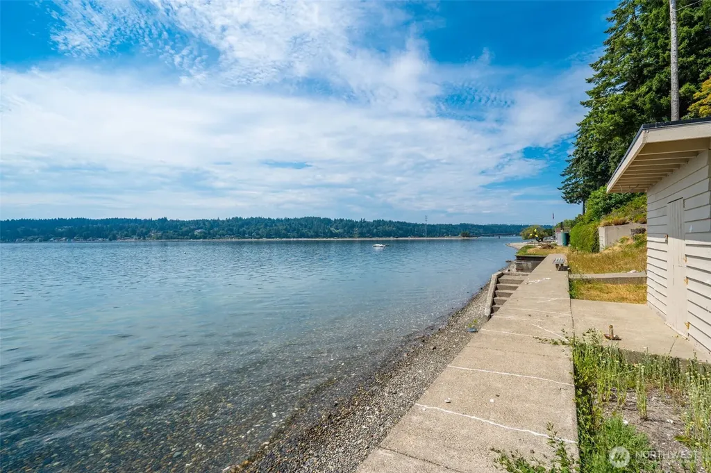 13112 Purdy Drive NW Gig Harbor WA 98332
