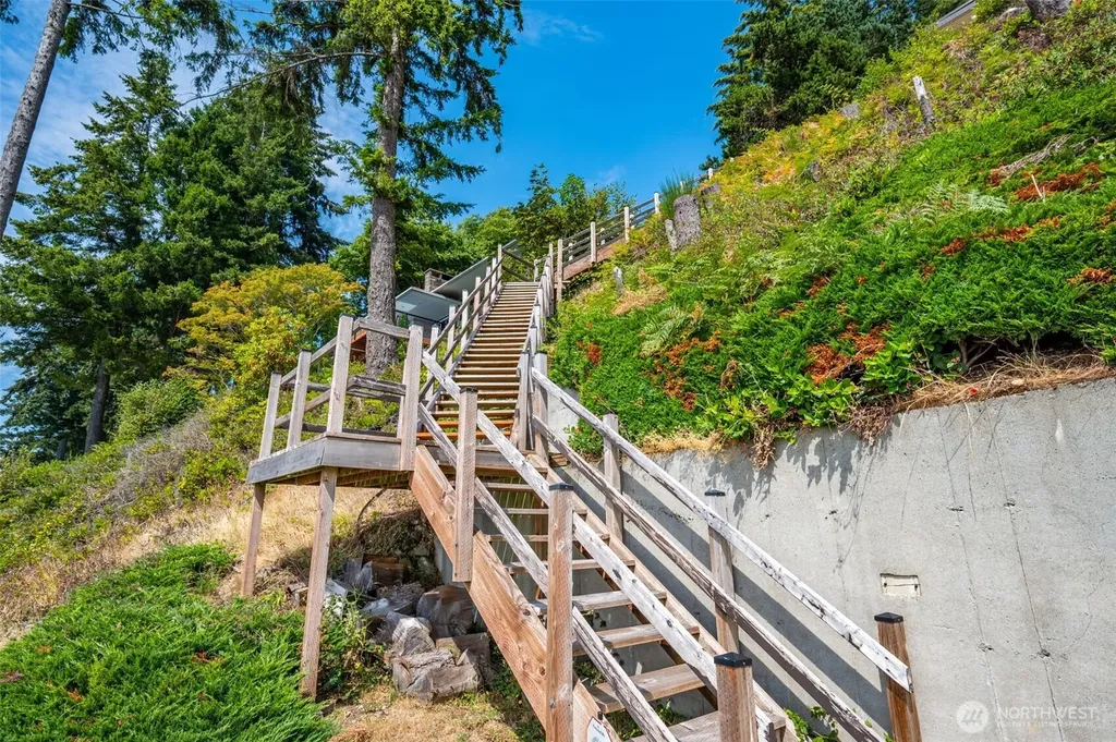13112 Purdy Drive NW Gig Harbor WA 98332