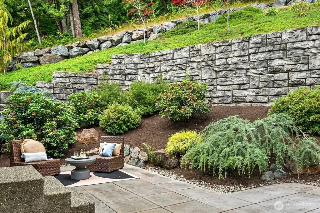 867 224th Avenue NE Sammamish WA 98074
