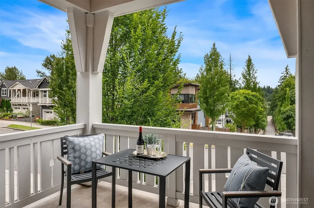867 224th Avenue NE Sammamish WA 98074