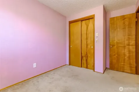 2501 64th Avenue NE Tacoma WA 98422