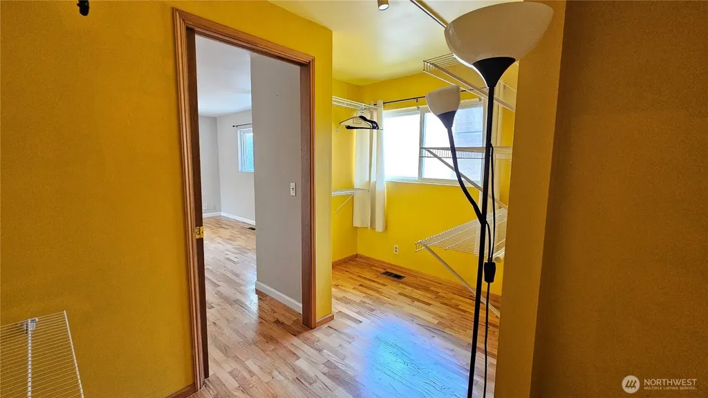 1000 151st Place NE Bellevue WA 98007