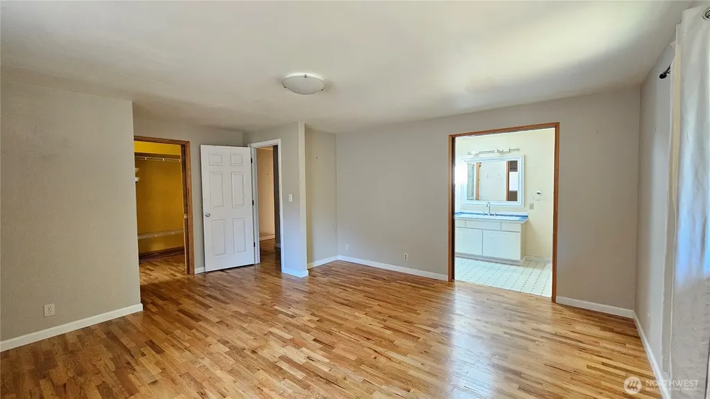 1000 151st Place NE Bellevue WA 98007