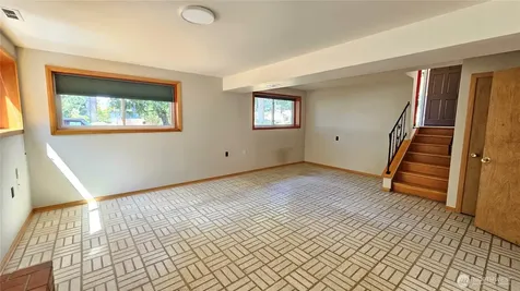1000 151st Place NE Bellevue WA 98007