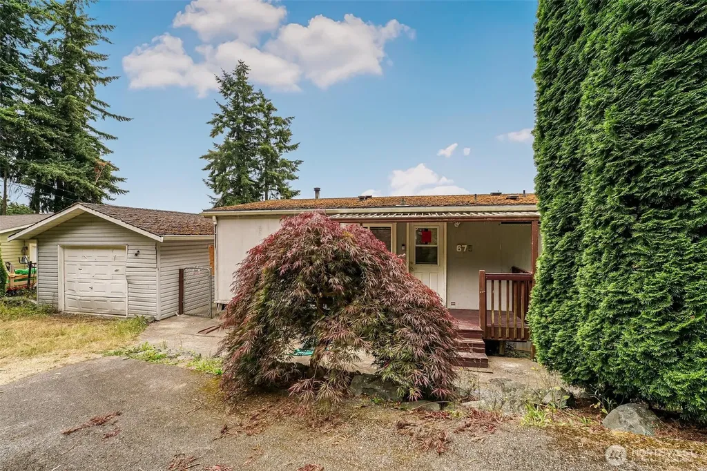 675 Vesper Way Camano Island WA 98282
