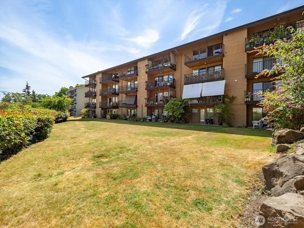 11600 Rainier Avenue S Seattle WA 98178