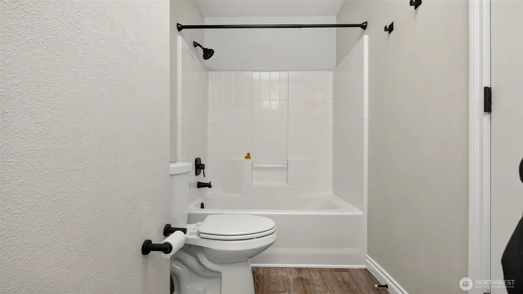 1526 49th Place SW Everett WA 98203