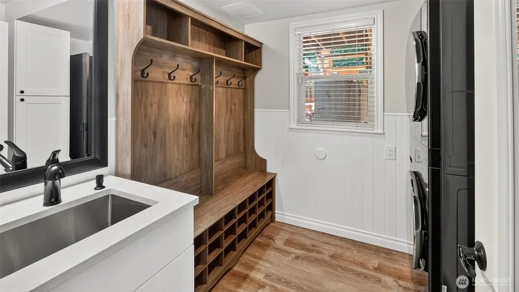 1526 49th Place SW Everett WA 98203