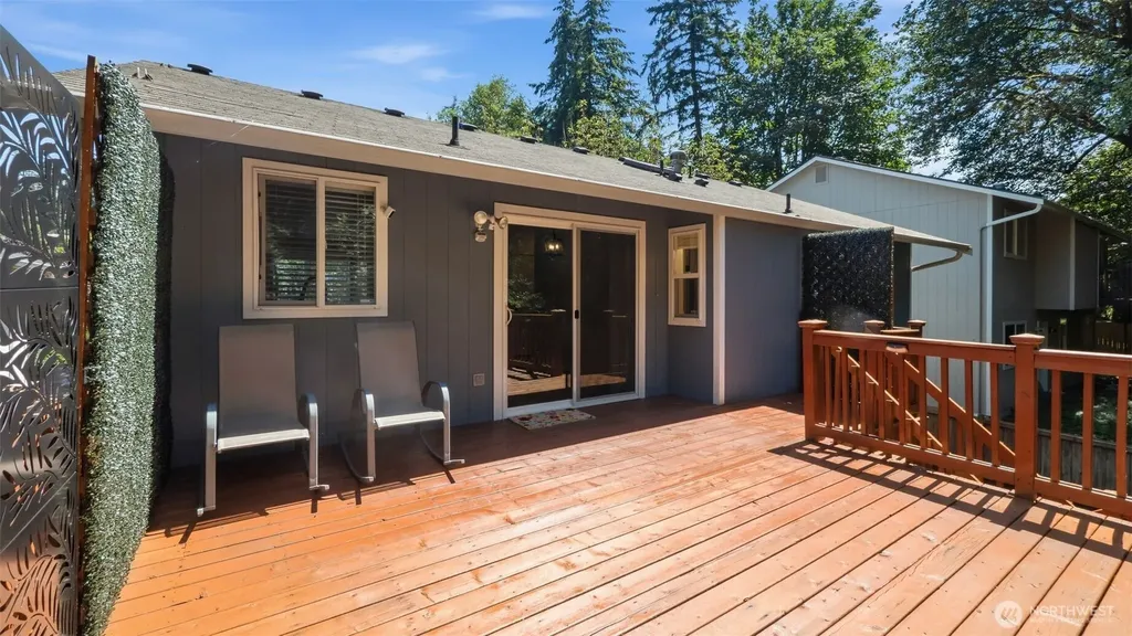 1526 49th Place SW Everett WA 98203