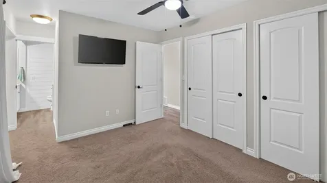 1526 49th Place SW Everett WA 98203