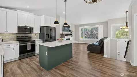 1526 49th Place SW Everett WA 98203