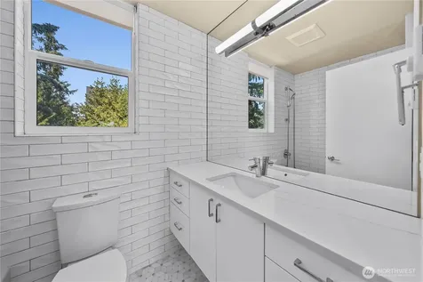 1602 E Marion Street Seattle WA 98122